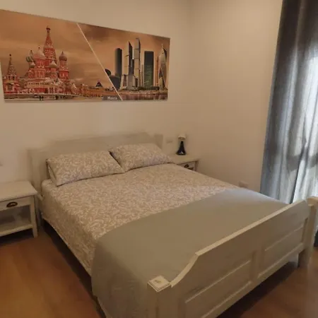 A casa di Titty-3