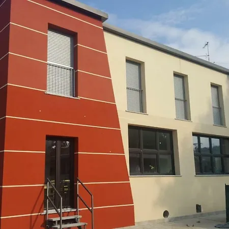 A casa di Titty-2